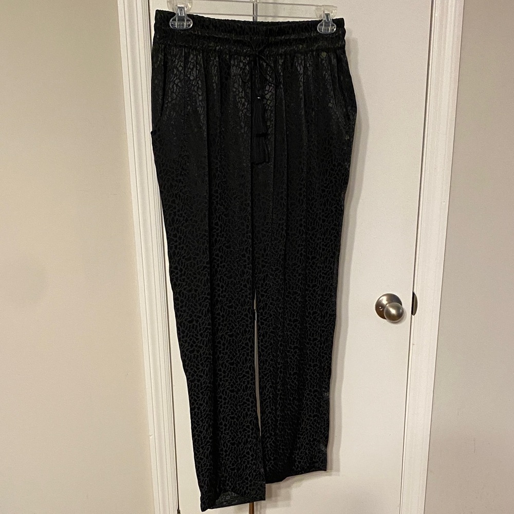 Z & L Europe Pants